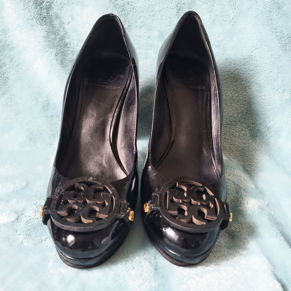 Tory Burch James Pumps